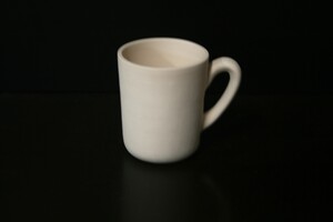 Beker met oor 9,5 cm hoog Ø 8 cm