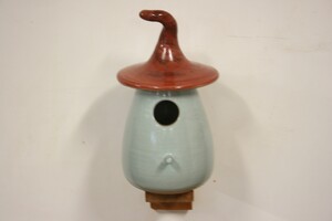 Vogelhuisje Rood op houten steuntje