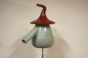 Hommelpot Rood op pin