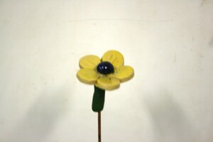 Bloem op pin