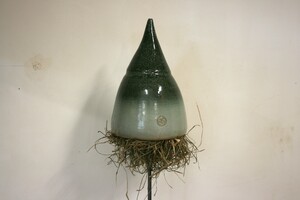 Oorwormpot op pin